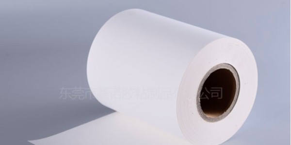 PP合成紙不干膠材料與銅版紙有個(gè)最大的區(qū)別，你知道是什么嗎？
